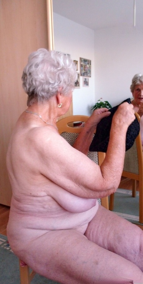 Very Old Granny Porn Picture Galleries